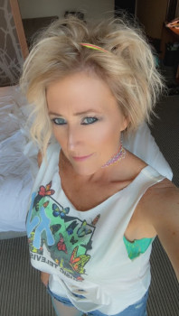 Debra  Thornton