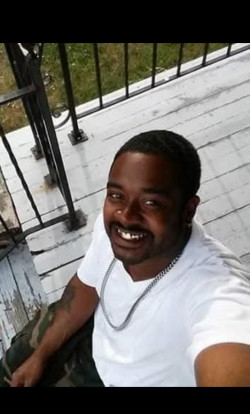 Darren  Alexis