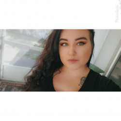 Cydni Marie Yaslik
