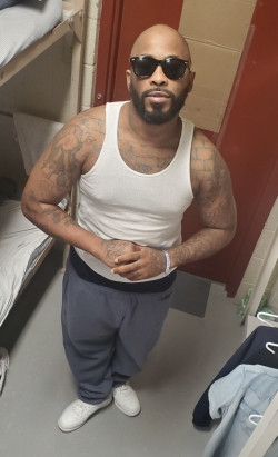 Devaughn  Hill