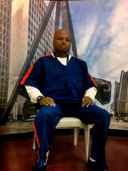Mario  Bradley