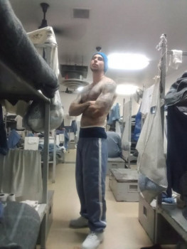 Michael J Nuzzo
