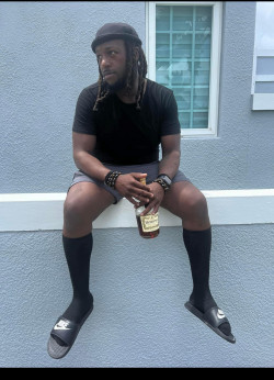 Deandre  Bunton