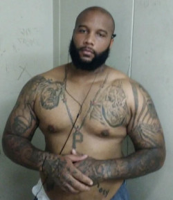 Carlos Travon Torres
