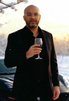 Shalawn  Wright