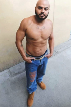 Cesar Banuelos Munoz