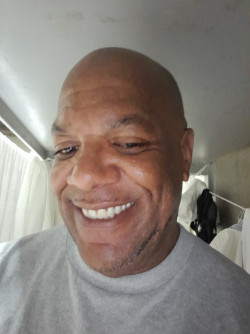 Travell  Holmes
