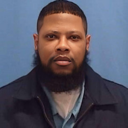 Diwone  Wallace